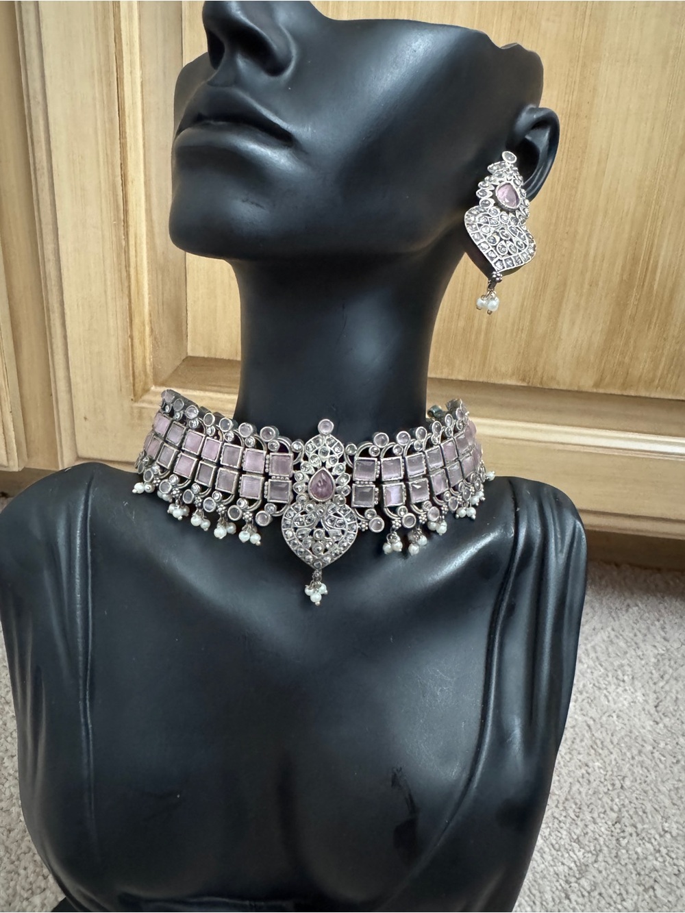 Pink Stone and Pearl Choker Necklace with Matching Earrings